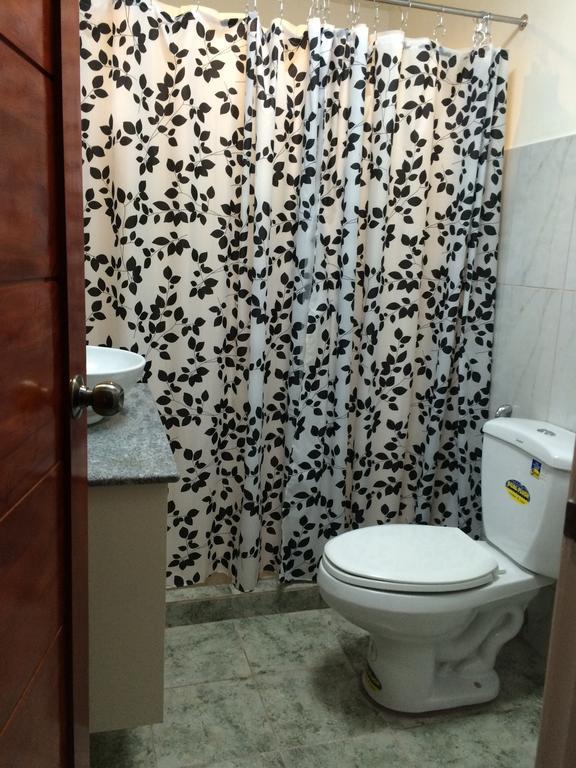 レガスピ Casa Roces Bed & Breakfast エクステリア 写真