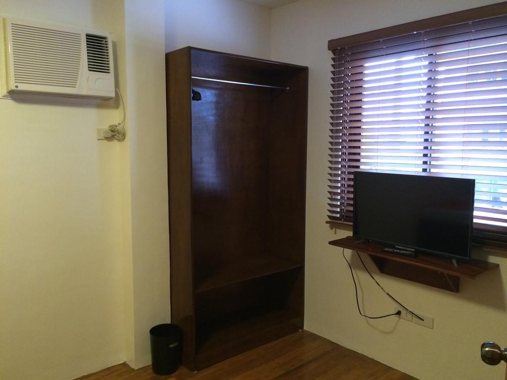 レガスピ Casa Roces Bed & Breakfast エクステリア 写真